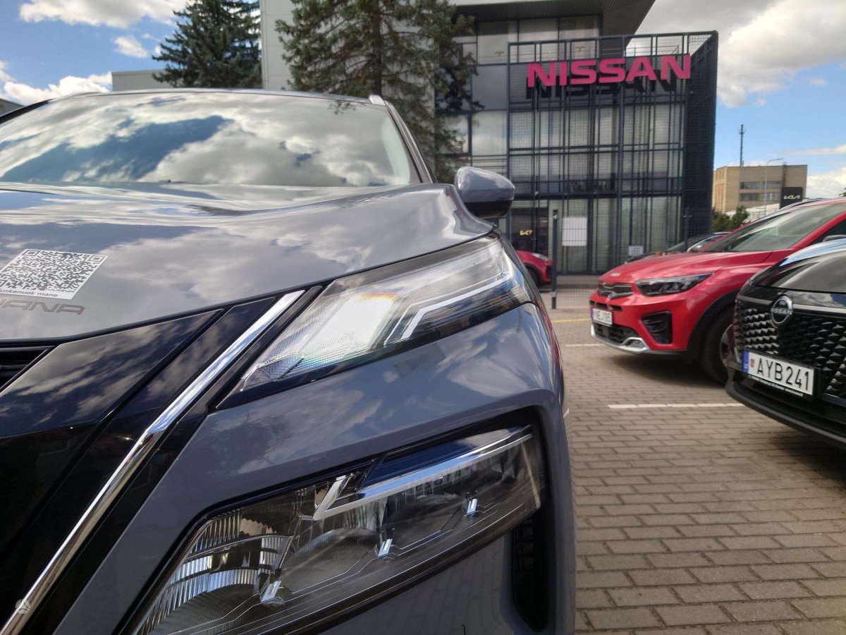 Nissan X-Trail Visureigis / Krosoveris Benzinas / elektra