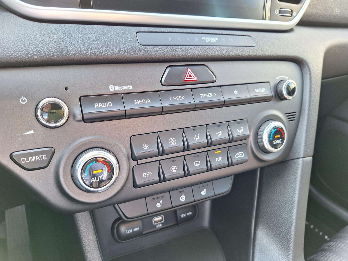 Kia Sportage Visureigis / Krosoveris Benzinas