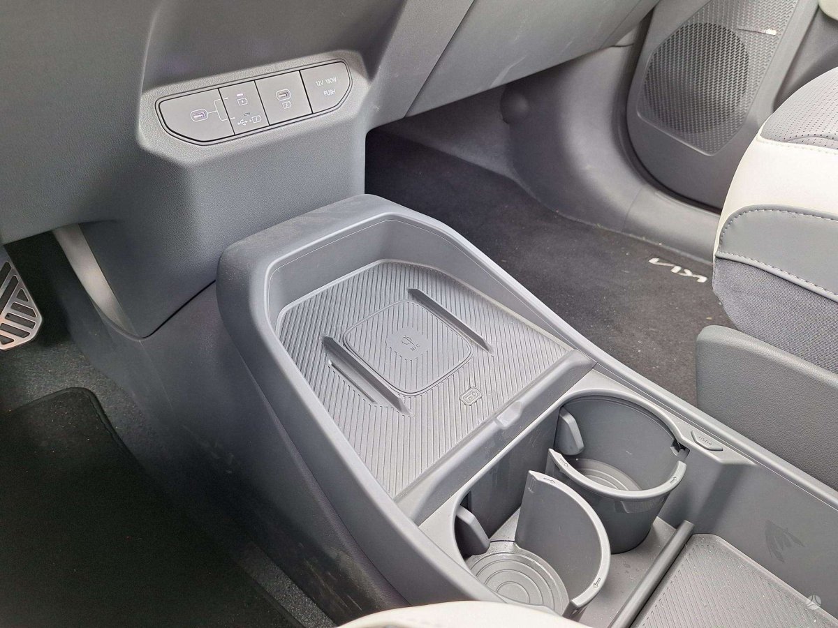 Kia EV3 Visureigis / Krosoveris Elektra