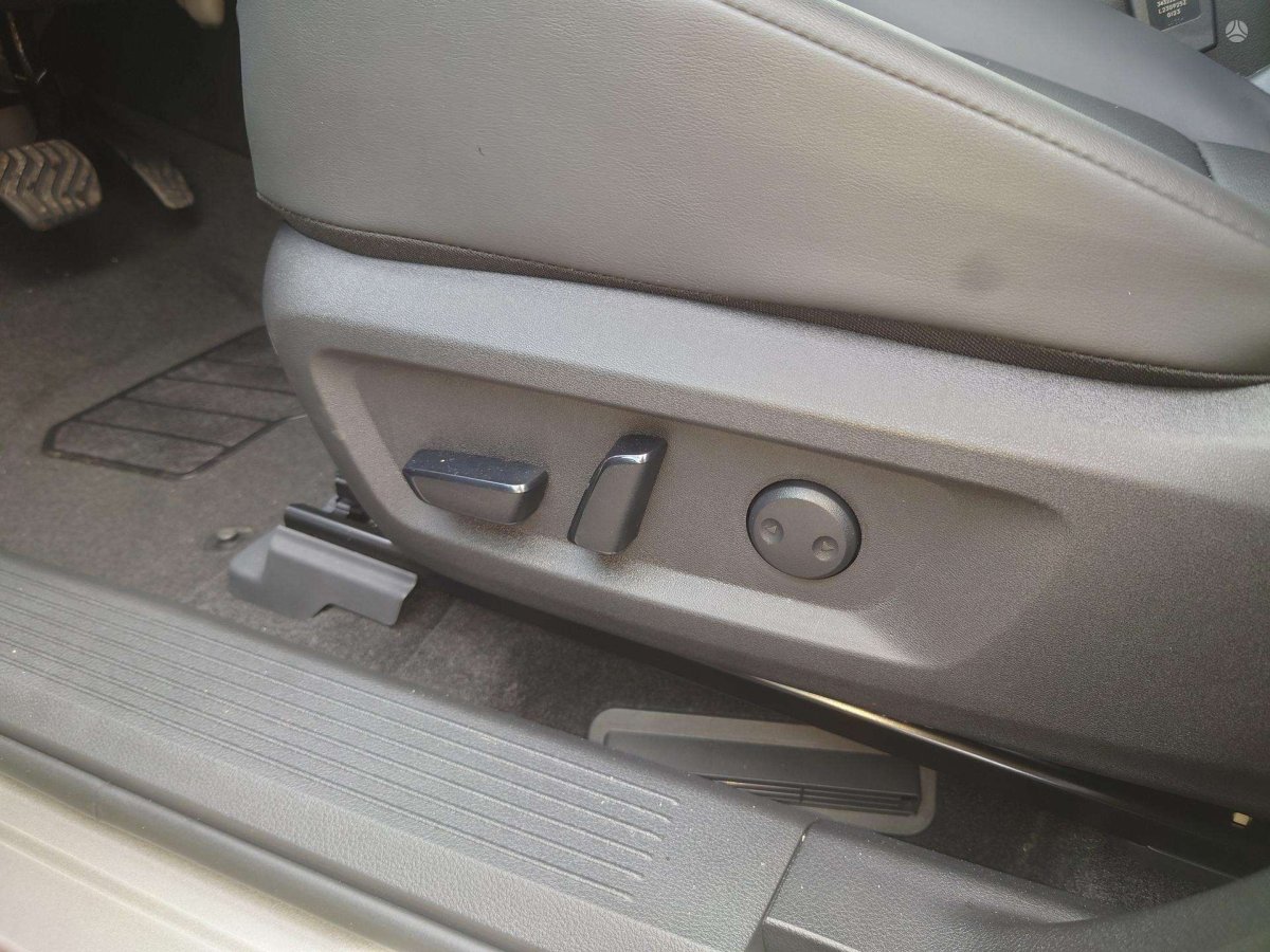Nissan X-Trail Visureigis / Krosoveris Benzinas / elektra