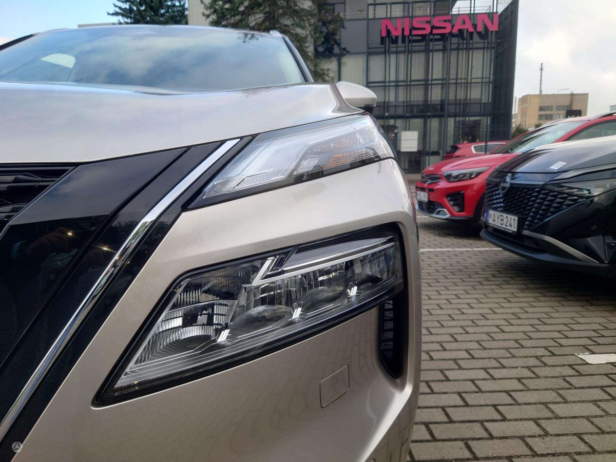 Nissan X-Trail Visureigis / Krosoveris Benzinas / elektra