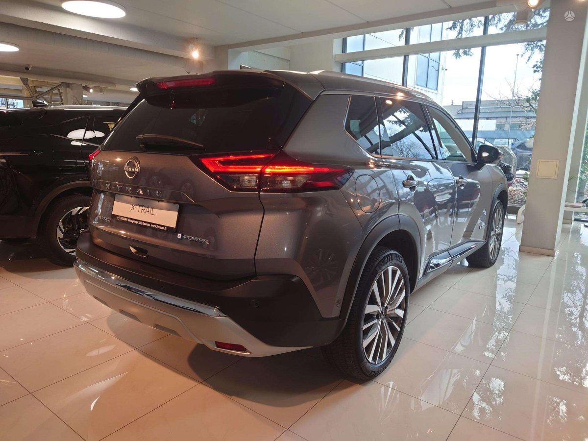 Nissan X-Trail Visureigis / Krosoveris Benzinas / elektra