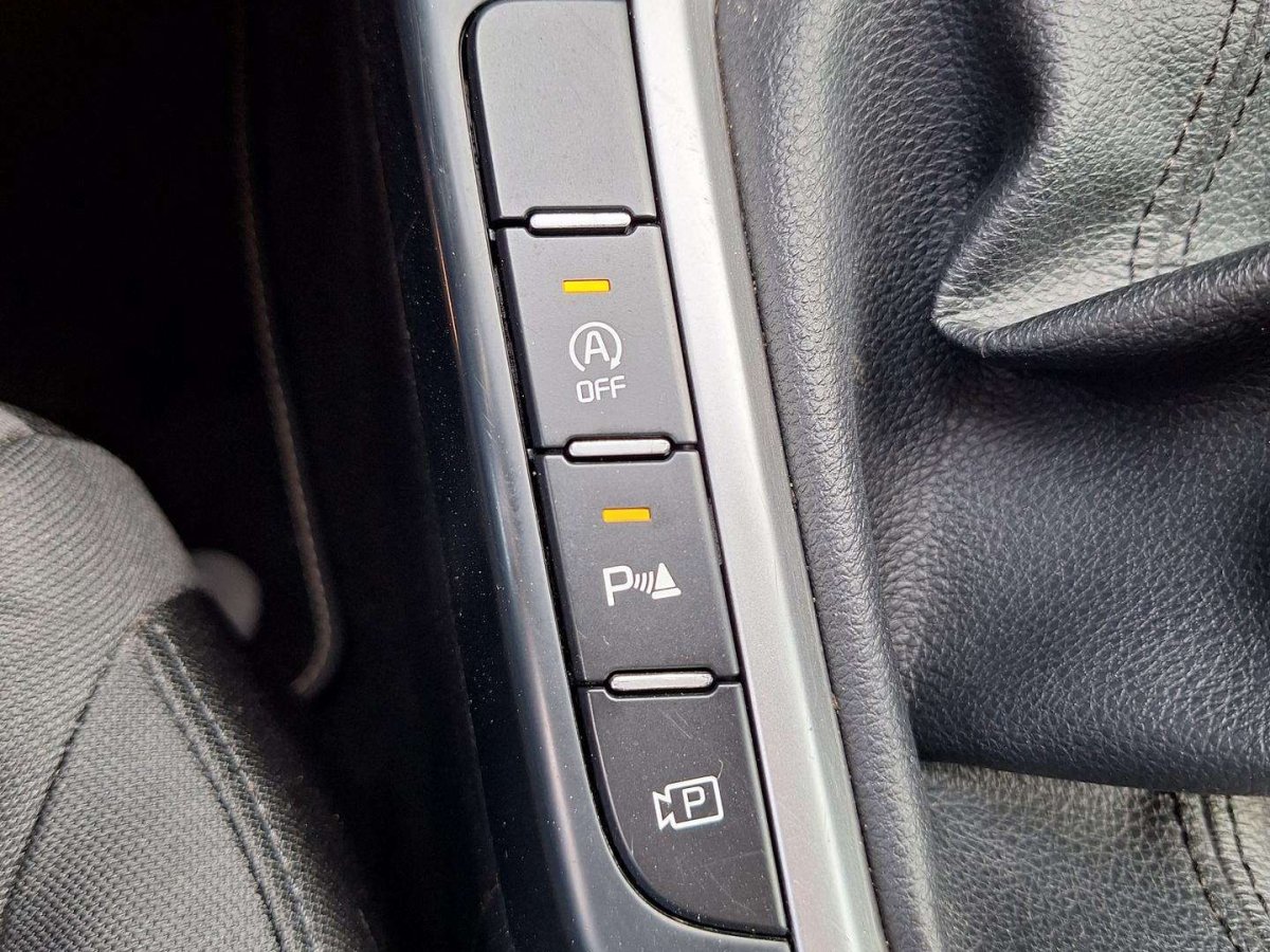 Kia Ceed Hečbekas Benzinas
