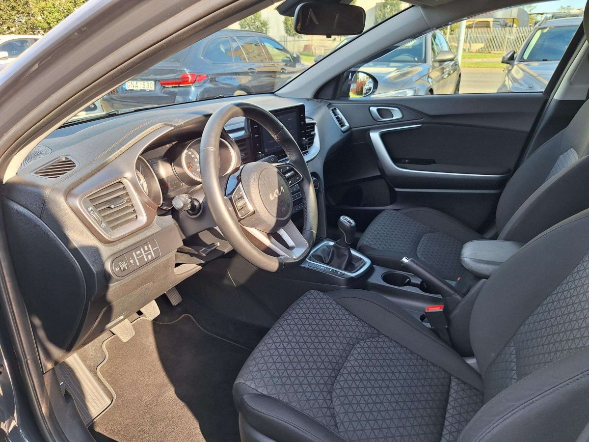Kia Ceed Hečbekas Benzinas