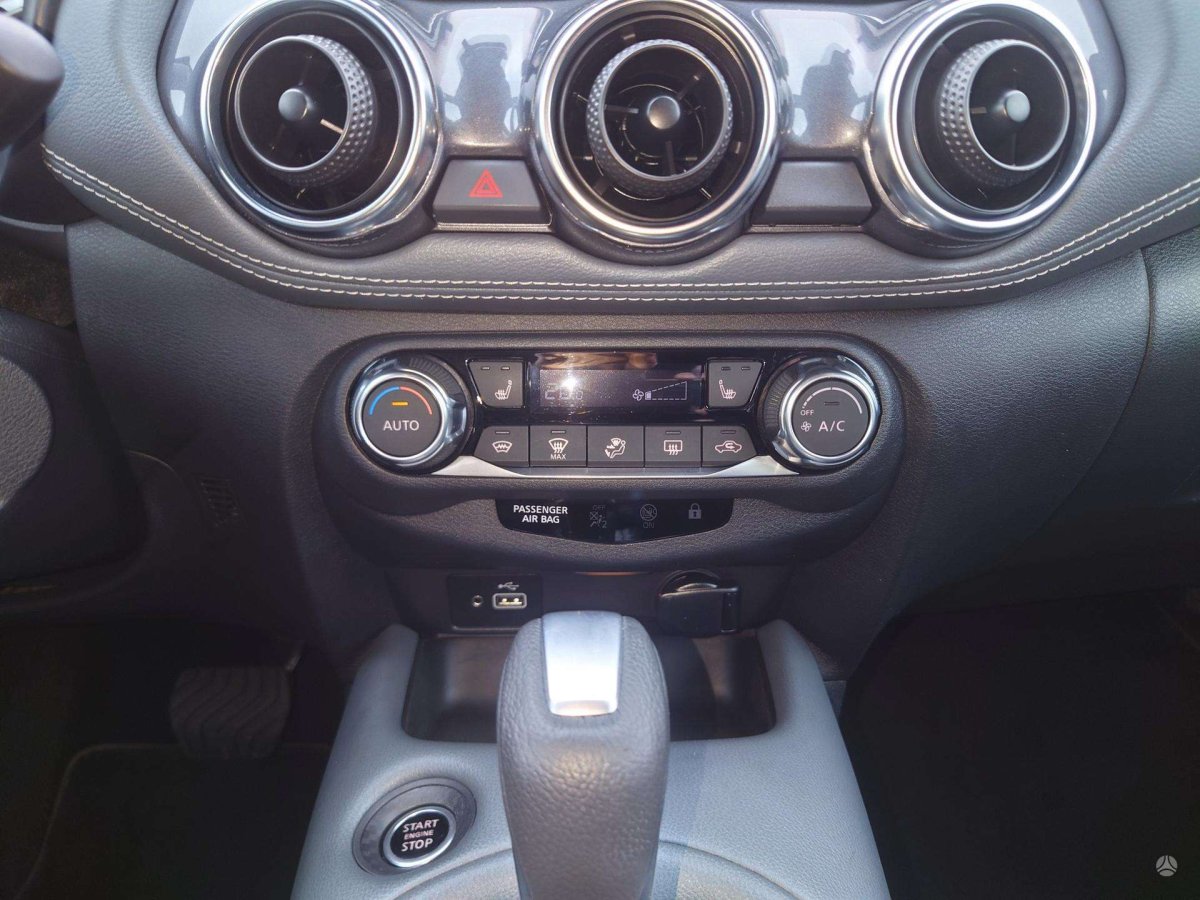 Nissan Juke Visureigis / Krosoveris Benzinas