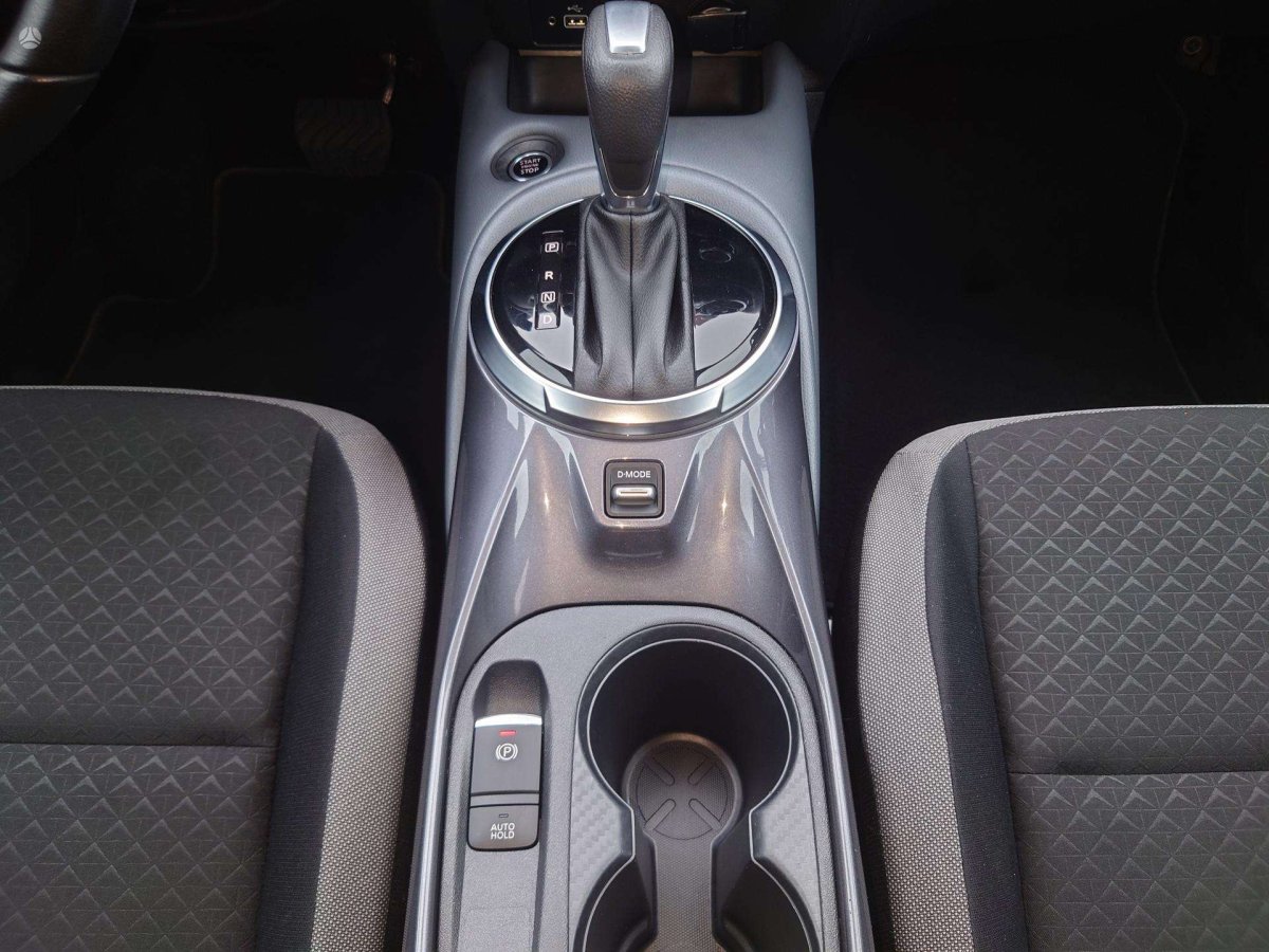 Nissan Juke Visureigis / Krosoveris Benzinas