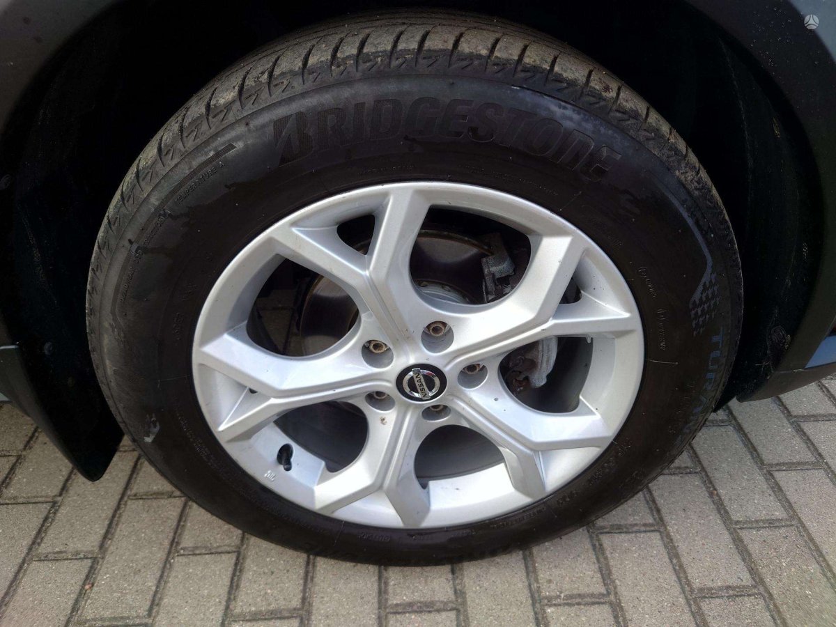 Nissan Juke Visureigis / Krosoveris Benzinas