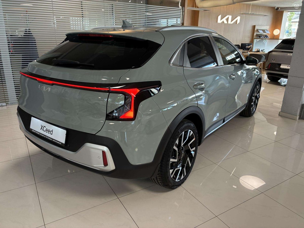 Kia XCeed Visureigis / Krosoveris Benzinas