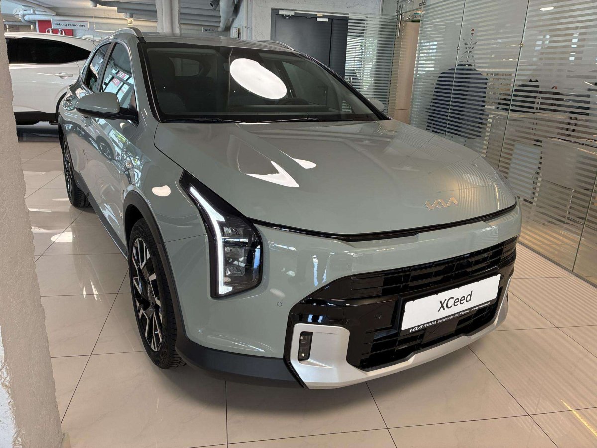 Kia XCeed Visureigis / Krosoveris Benzinas