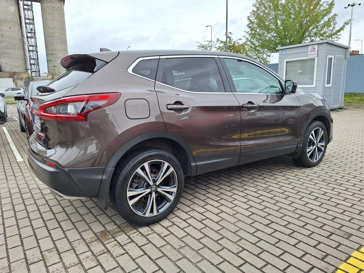 Nissan Qashqai Visureigis / Krosoveris Benzinas