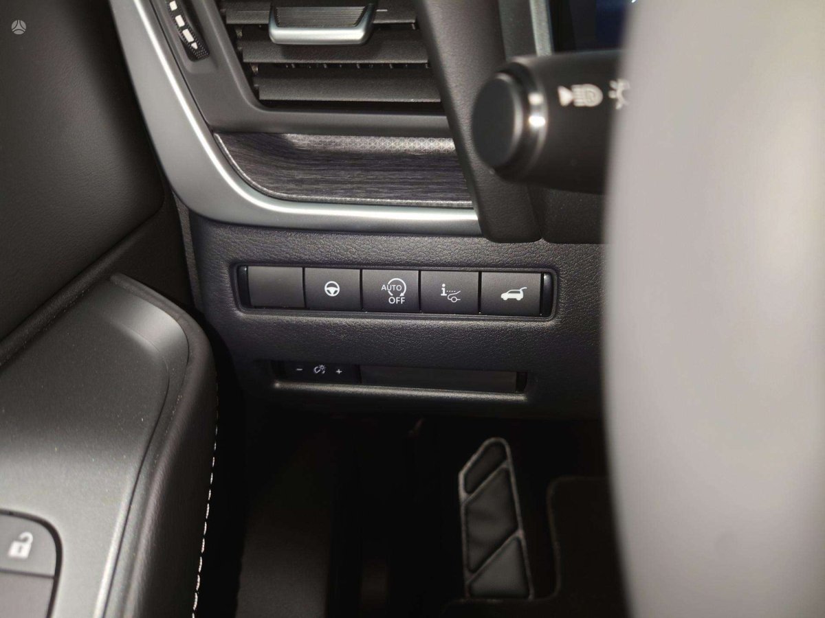 Nissan Qashqai Visureigis / Krosoveris Benzinas / elektra