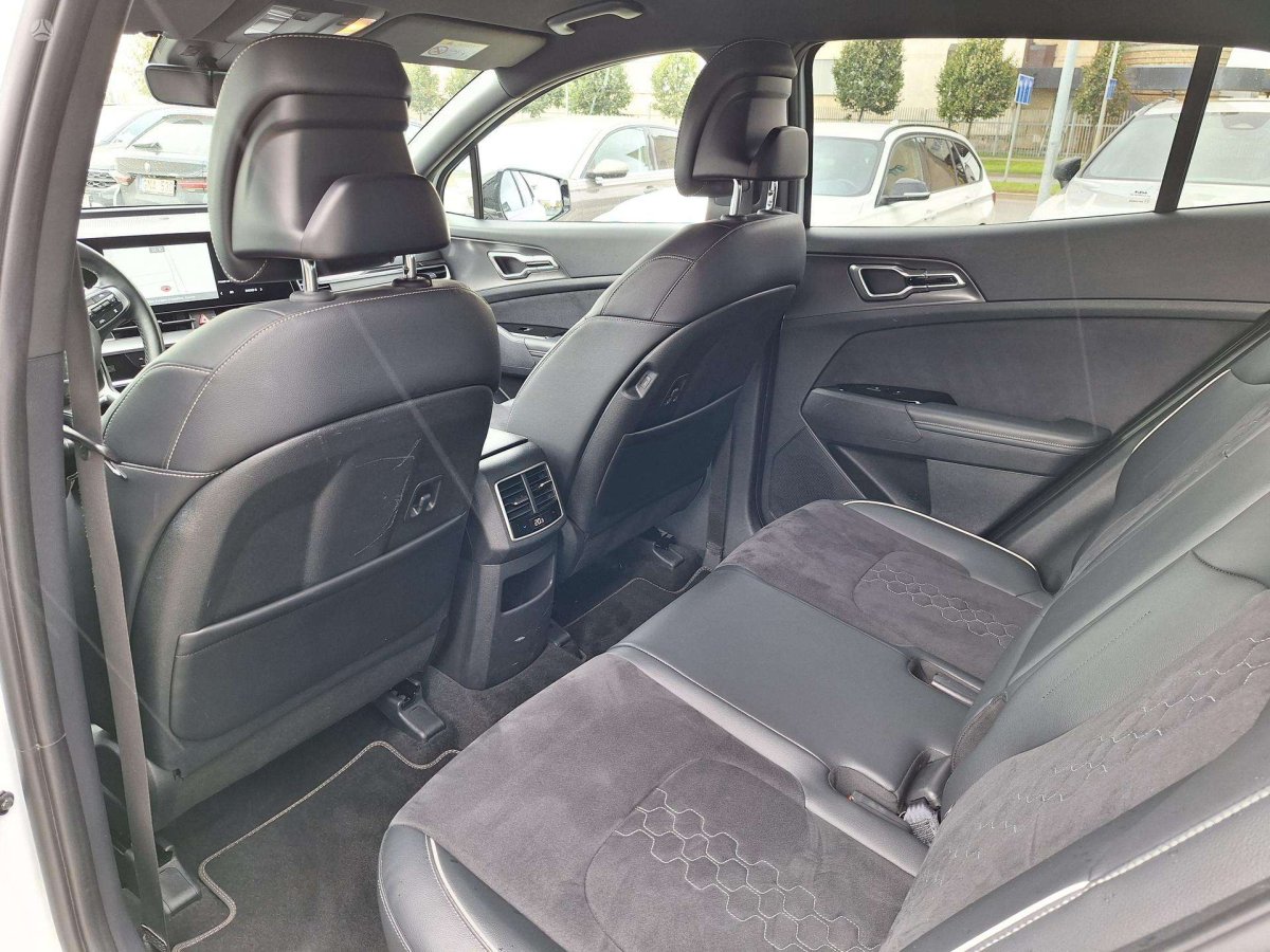 Kia Sportage Visureigis / Krosoveris Benzinas / elektra