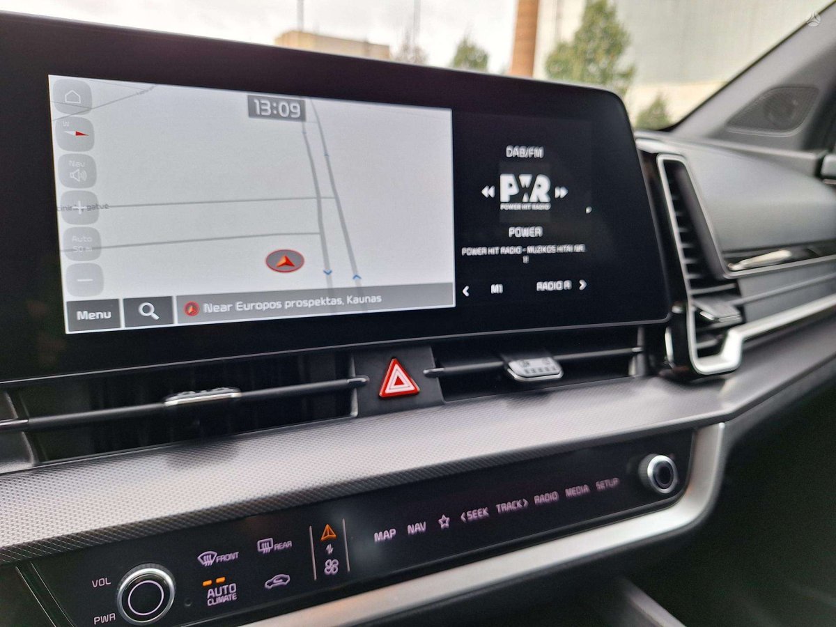 Kia Sportage Visureigis / Krosoveris Benzinas / elektra