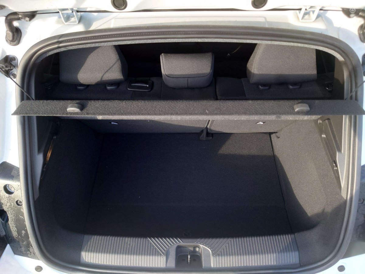 Nissan Micra Hečbekas Elektra