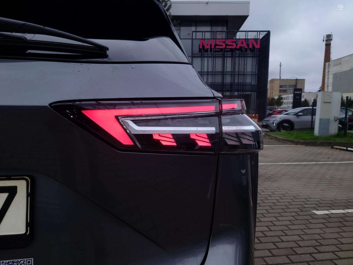 Nissan Qashqai Visureigis / Krosoveris Benzinas / elektra