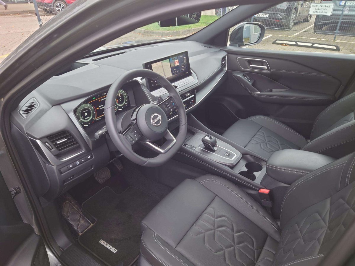 Nissan Qashqai Visureigis / Krosoveris Benzinas / elektra