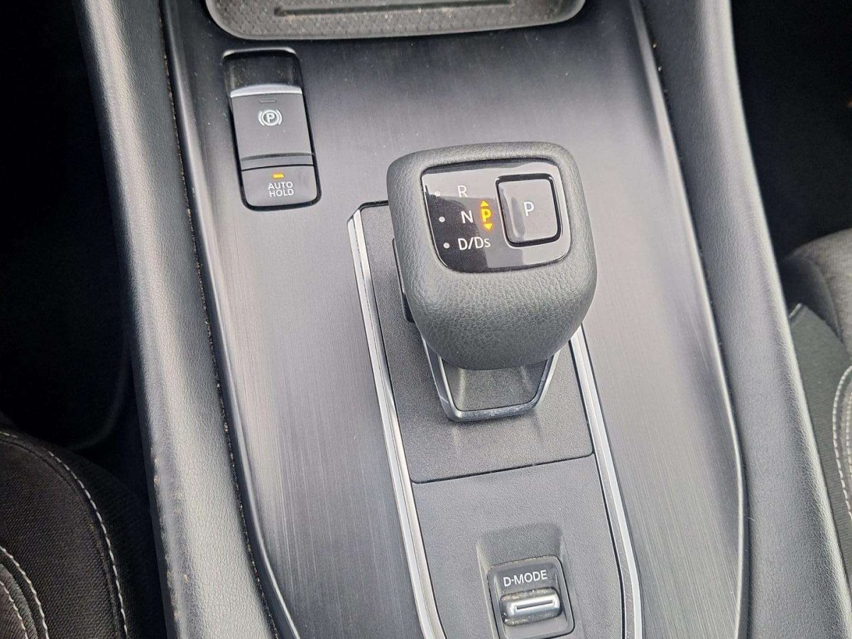 Nissan Qashqai Visureigis / Krosoveris Benzinas / elektra