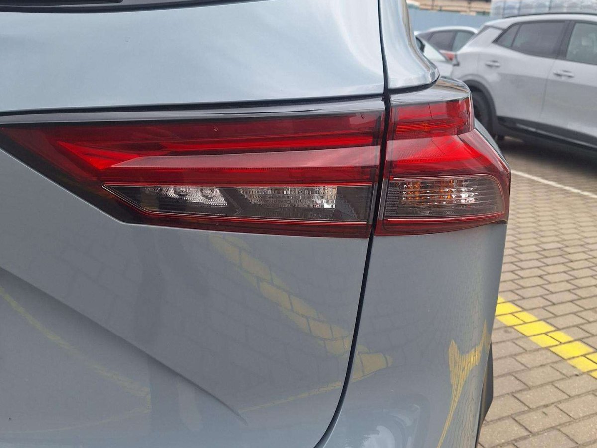 Nissan Qashqai Visureigis / Krosoveris Benzinas / elektra