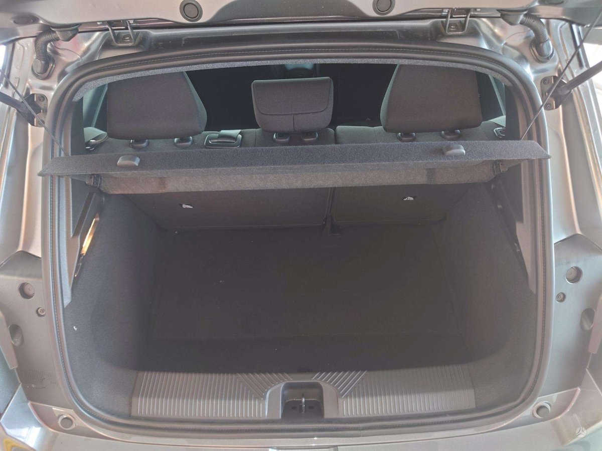 Nissan Micra Hečbekas Elektra