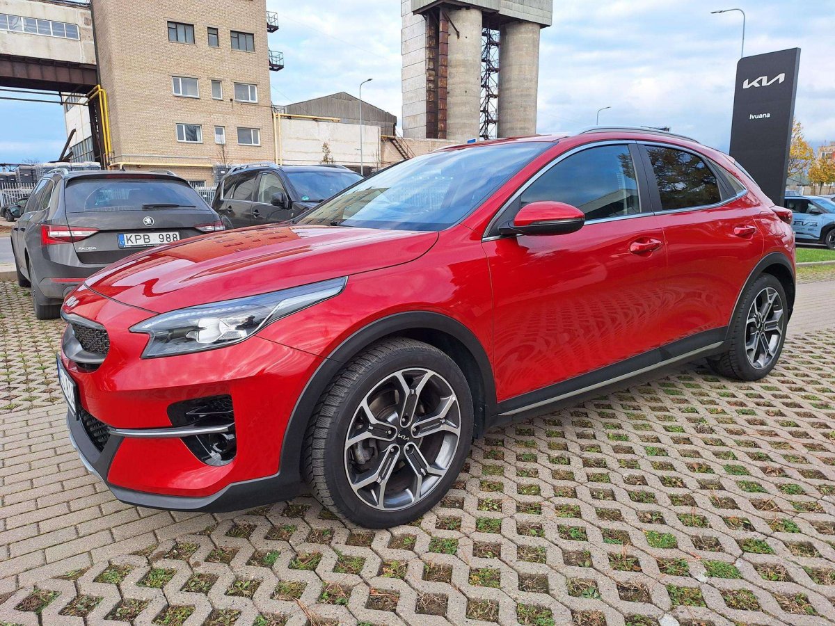 Kia XCeed Visureigis / Krosoveris Benzinas