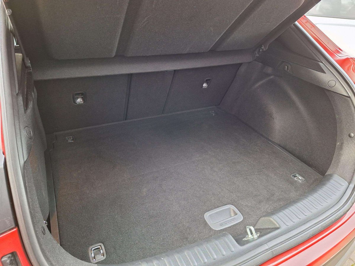 Kia XCeed Visureigis / Krosoveris Benzinas