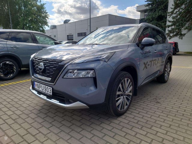 Nissan X-Trail Visureigis / Krosoveris Benzinas / elektra